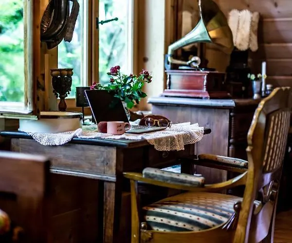 Villa Przystan 545 *